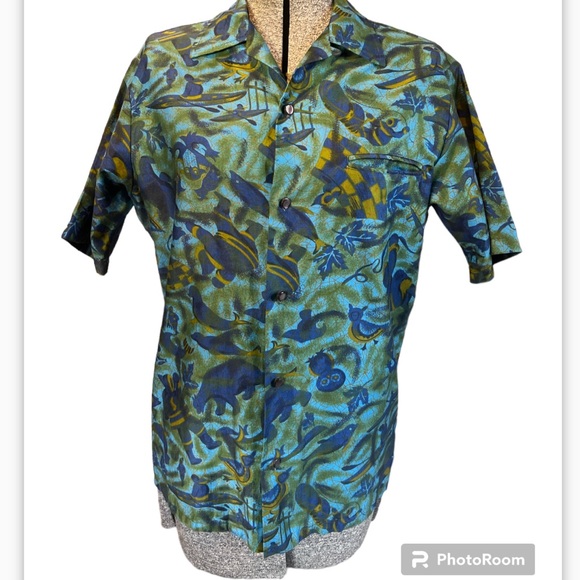 Vintage rare Hawaiian style shirt with Inuit design northern Canada - Picture 2 of 10